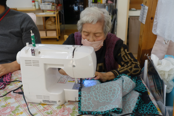 鹿児島ディサービス　縫物　ランチョンマット