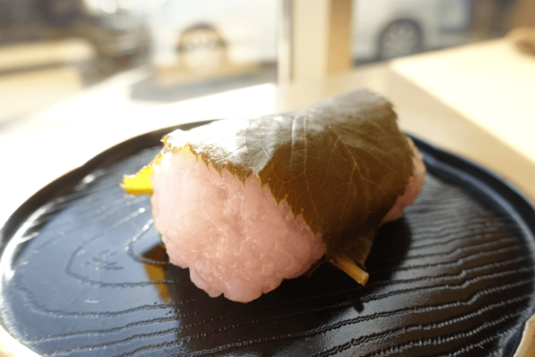 鹿児島ディサービス　桜餅　おやつ