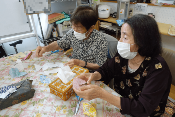 鹿児島ディサービス　創作活動　傘