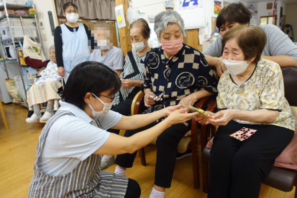 鹿児島ディサービス　誕生日会　ビンゴ大会