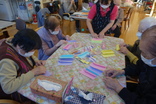 鹿児島ディサービス　創作活動　箸入れ