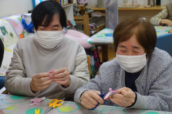 鹿児島　デイサービス　創作活動　桜