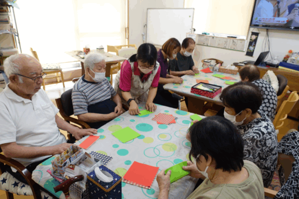 鹿児島デイサービス　創作活動　果物