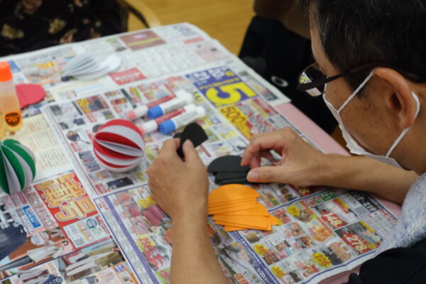 鹿児島 デイサービス 創作活動 飾り作り