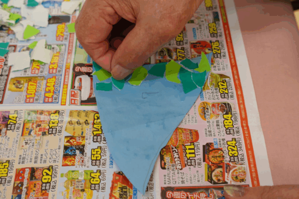 鹿児島デイサービス　創作活動　クリスマスツリー