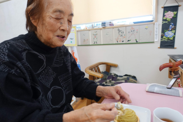 鹿児島デイサービス おやつ ケーキ
