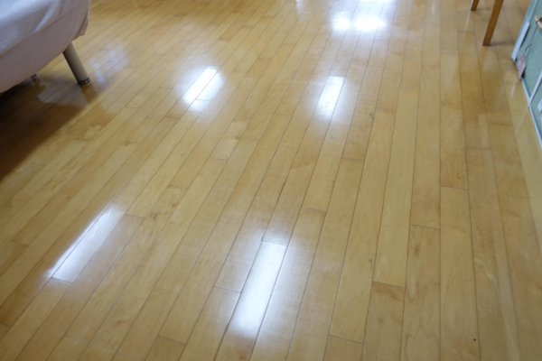 鹿児島デイサービス ワックス 床