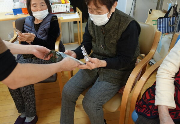鹿児島　デイサービス　誕生日会　ビンゴゲーム