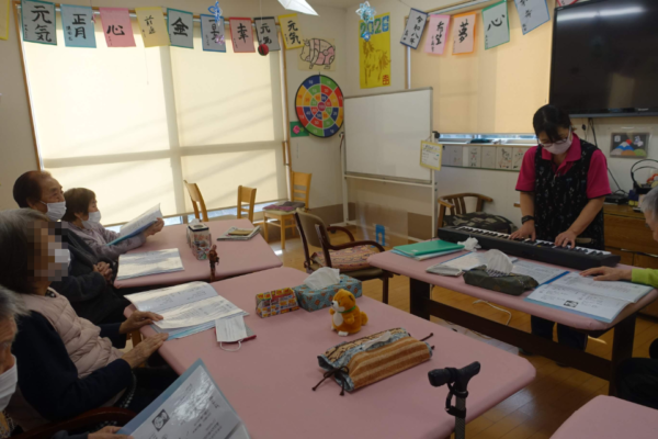 鹿児島ディサービス　レク活動　歌