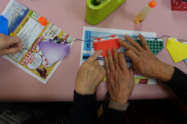 鹿児島　デイサービス　創作活動　ハート　バレンタイン