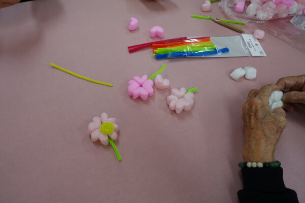 鹿児島 デイサービス 保育園交流 卒園 創作