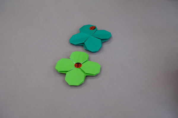 鹿児島ディサービス 創作活動 四葉のクローバー