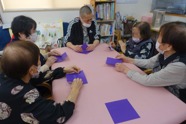 鹿児島ディサービス 創作活動 5月壁紙