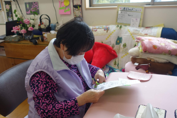 鹿児島ディサービス　創作活動　壁紙