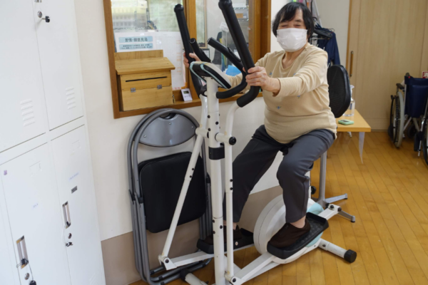 鹿児島ディサービス　マシン　トレーニング