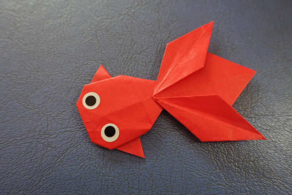 鹿児島ディサービス　創作活動　金魚