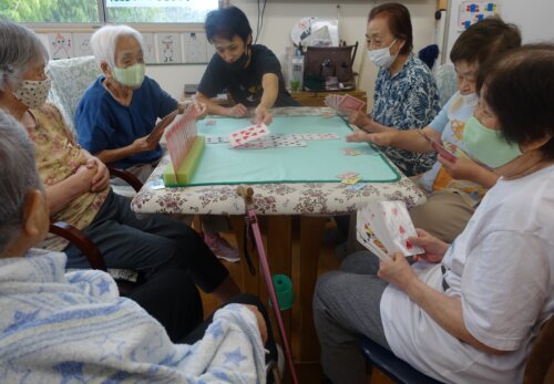 鹿児島スター俱楽部よしの　トランプ　活動