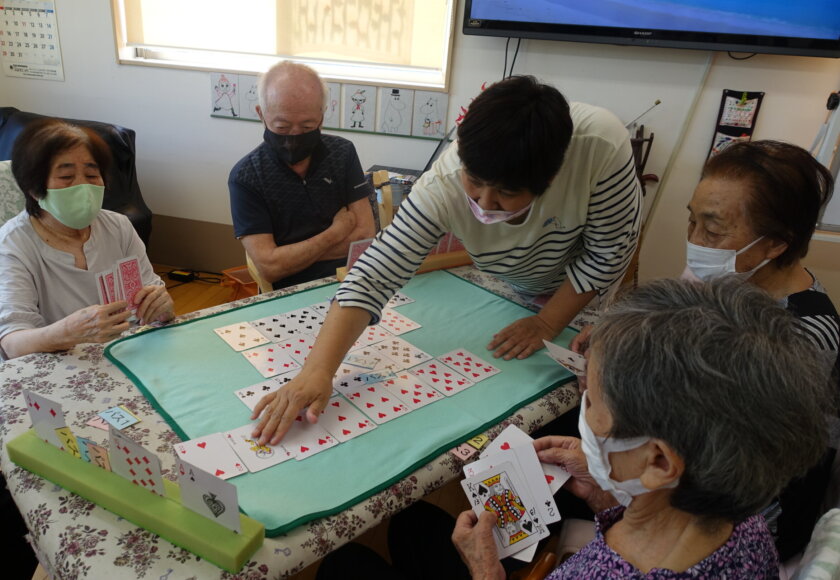 鹿児島スター俱楽部よしの　トランプ　７並べ