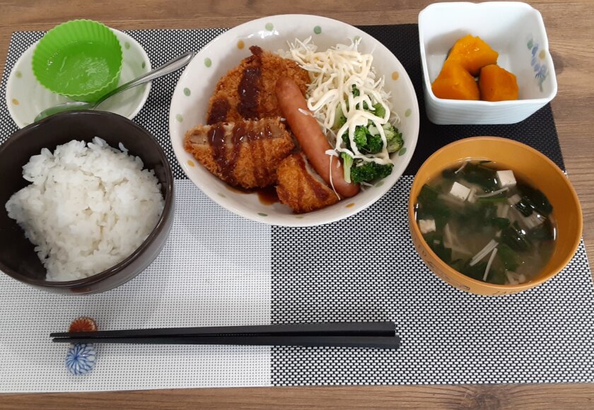 鹿児島 デイサービス 地域密着型通所介護事業 スター倶楽部　ランチ　ミックスフライ定食