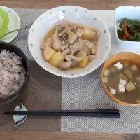 鹿児島 デイサービス 地域密着型通所介護事業 スター倶楽部 ランチ 鶏とジャガイモのガーリック炒め