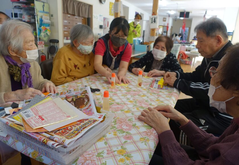 鹿児島ディサービス　創作活動　雛祭り