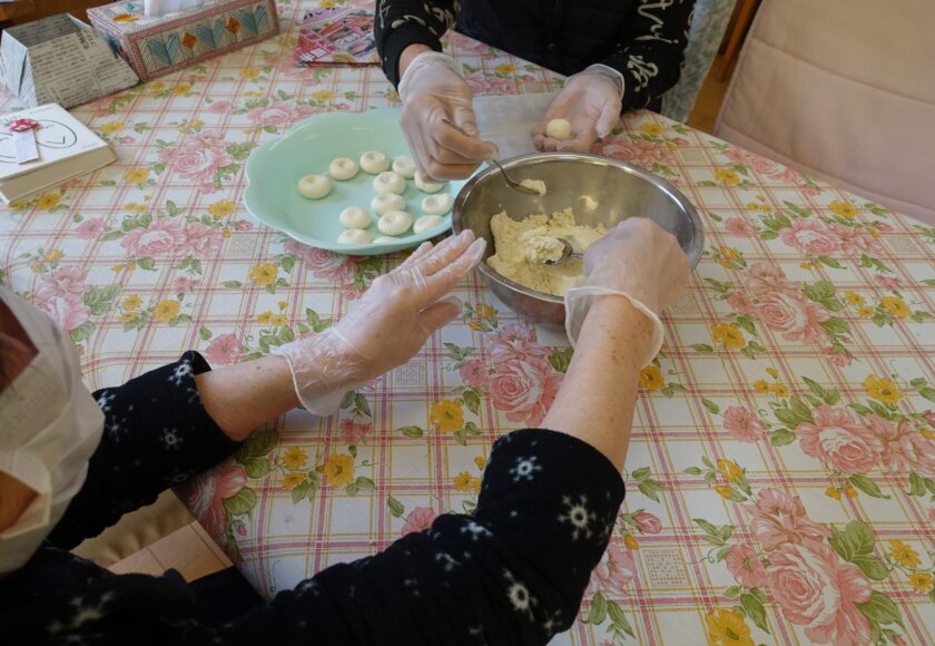 鹿児島スター俱楽部よしの おやつ作り