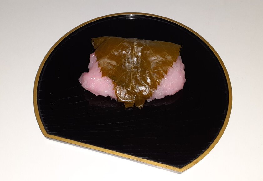 鹿児島 デイサービス 地域密着型通所介護事業 スター倶楽部　おやつ　桜餅