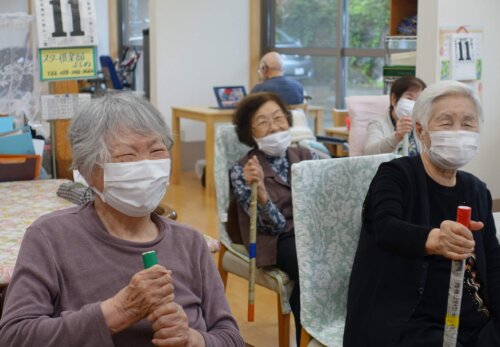 鹿児島ディサービス 棒キャッチ体操 活動