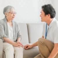 「地域密着型デイサービス」の概要や主なメリット・注意点|鹿児島