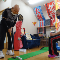 鹿児島ディサービス　ゴルフ　対決