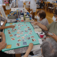 鹿児島ディサービス　カルタ　活動