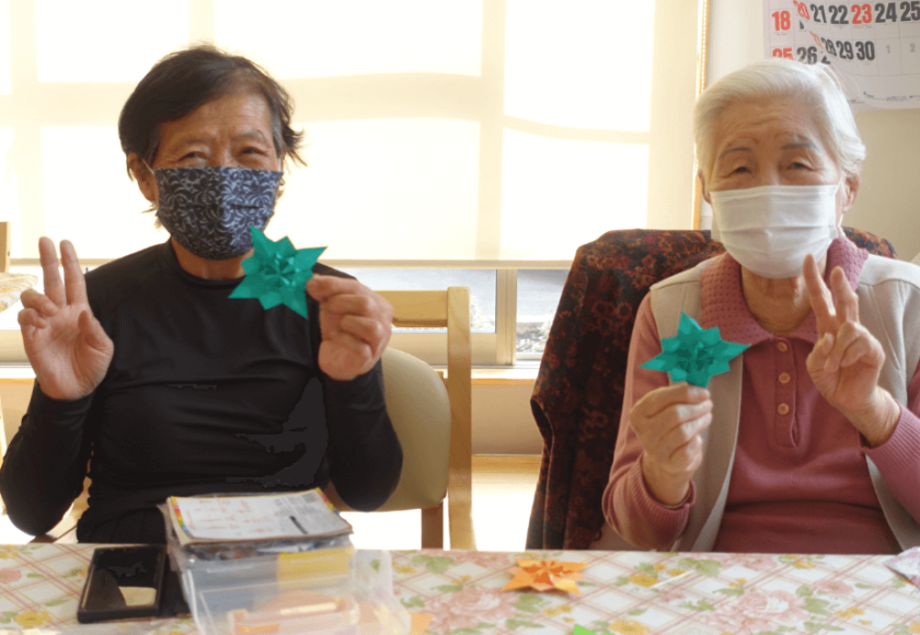 鹿児島デイサービス　折り紙　創作活動