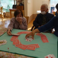 鹿児島ディサービス　トランプ　活動