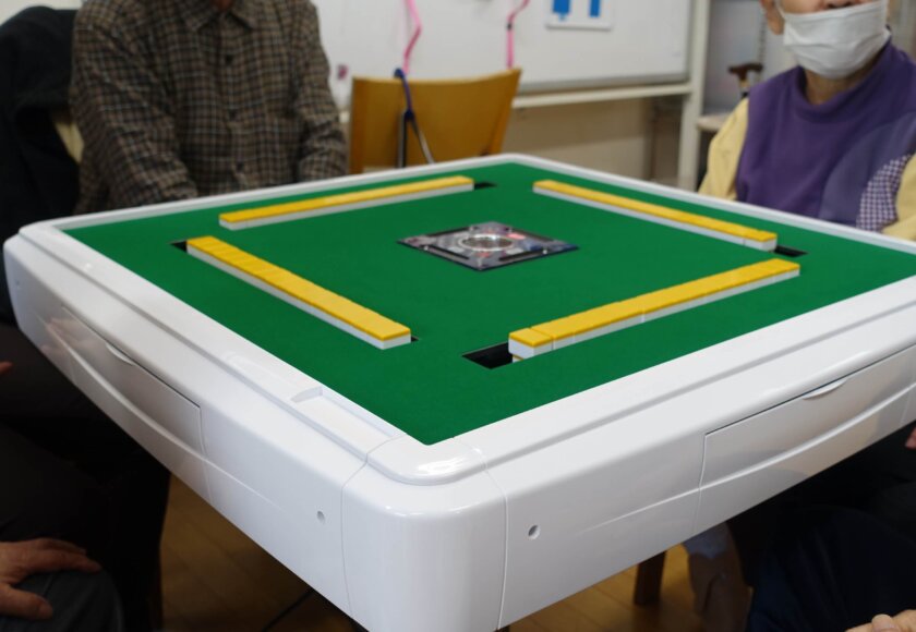 鹿児島デイサービス 全自動麻雀卓 レクリエーション