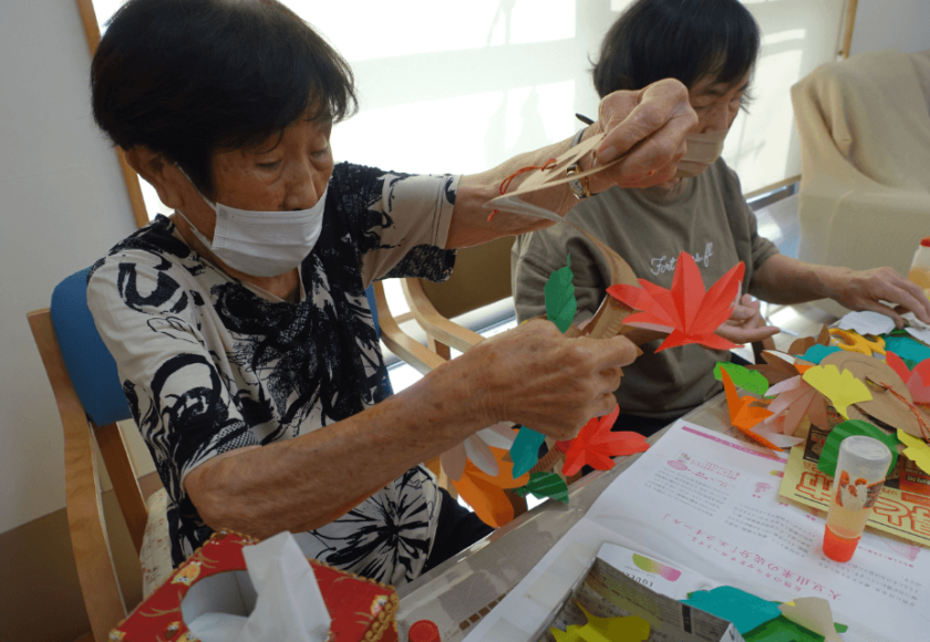 鹿児島ディサービス　創作活動　紅葉