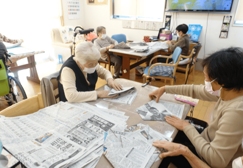 鹿児島デイサービス 新聞紙 ごみ袋