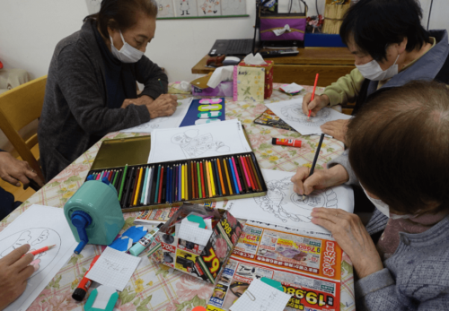 鹿児島ディサービス 正月飾り 創作活動
