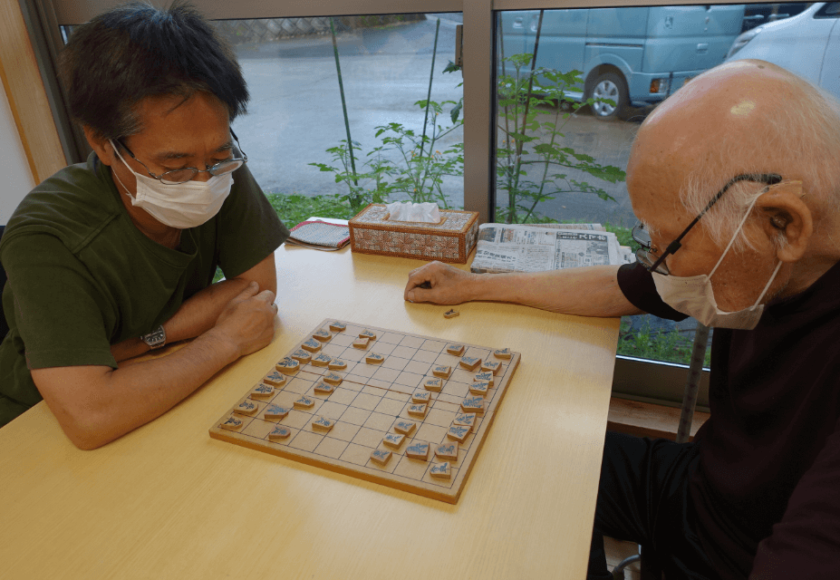 鹿児島ディサービス　将棋　レク活動