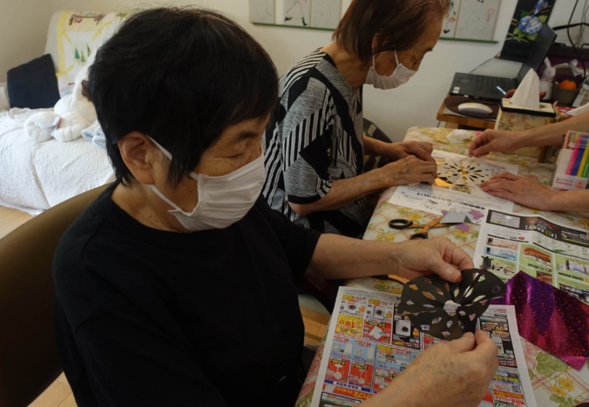 鹿児島ディサービス　創作活動　花火