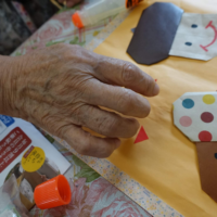 鹿児島デイサービス　創作活動　折り紙