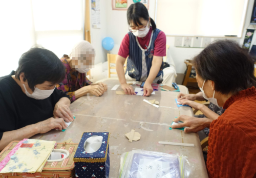 鹿児島ディサービス 創作活動 案山子