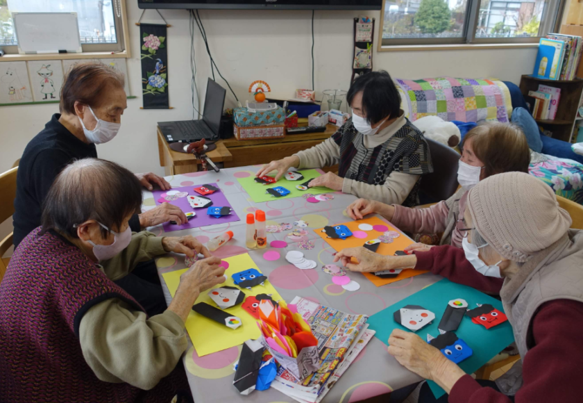 鹿児島ディサービス　創作活動　２月