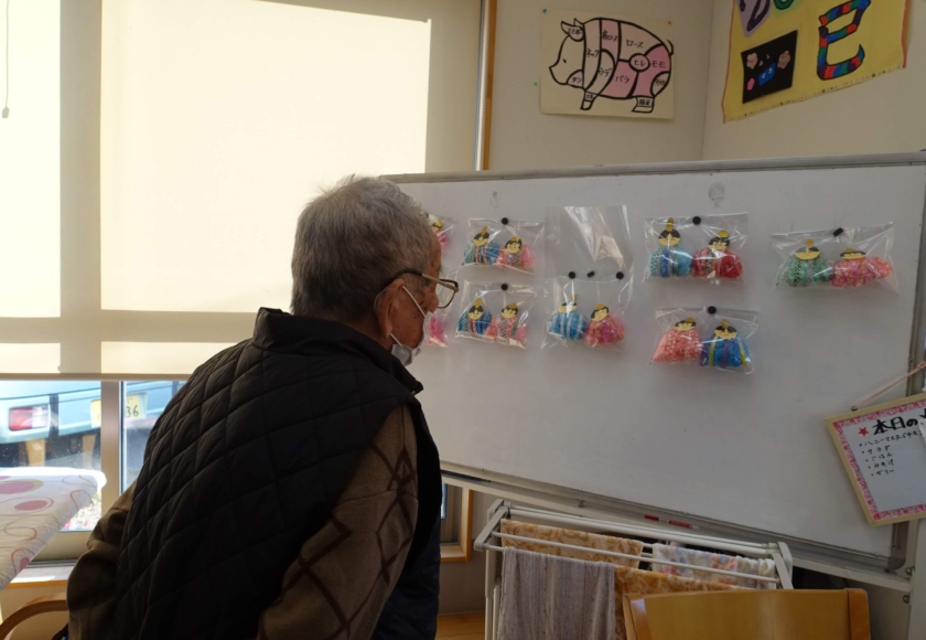 鹿児島 デイサービス 創作活動 雛祭り