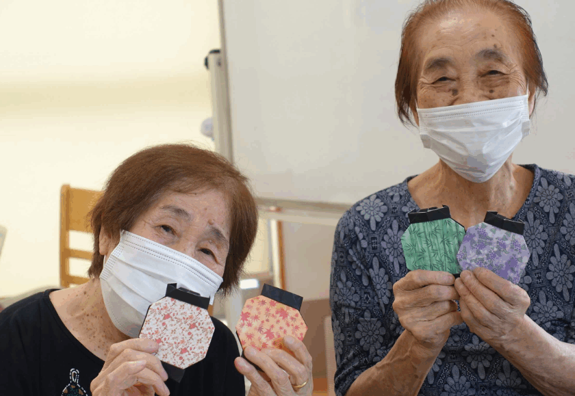 鹿児島デイサービス　創作活動　提灯