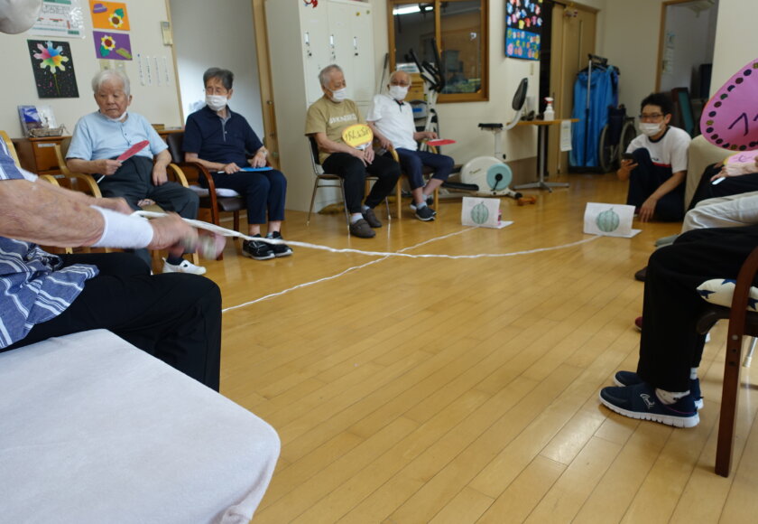 鹿児島　デイサービス　レクリエーション　運動