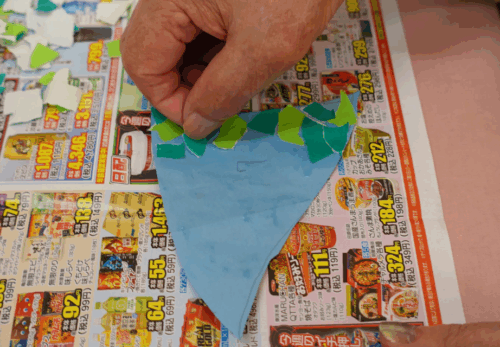 鹿児島デイサービス　創作活動　クリスマスツリー