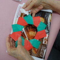 鹿児島　デイサービス　創作活動　クリスマス　リース