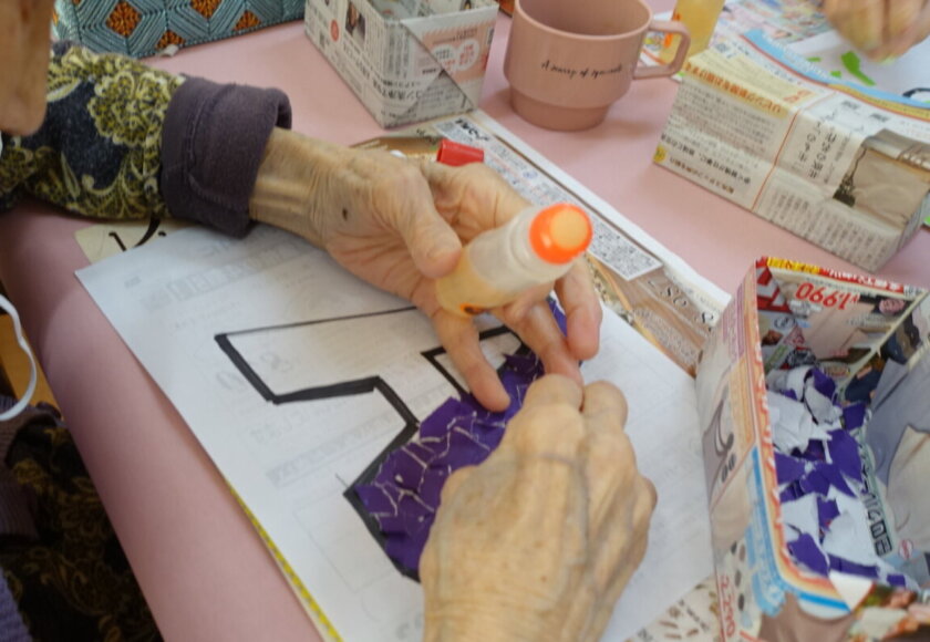 鹿児島 デイサービス 創作活動 壁紙作り