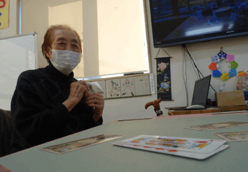 鹿児島デイサービス　レク活動　トランプ