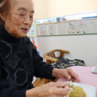 鹿児島デイサービス　おやつ　ケーキ